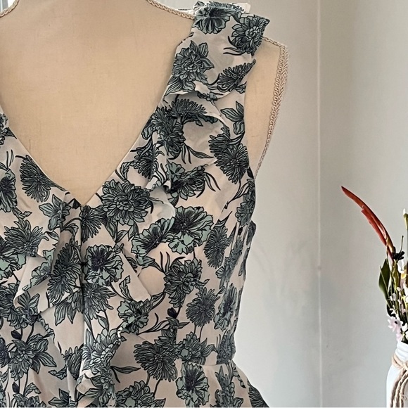 Gianni Bini blue and white floral dress size small - Picture 9 of 9